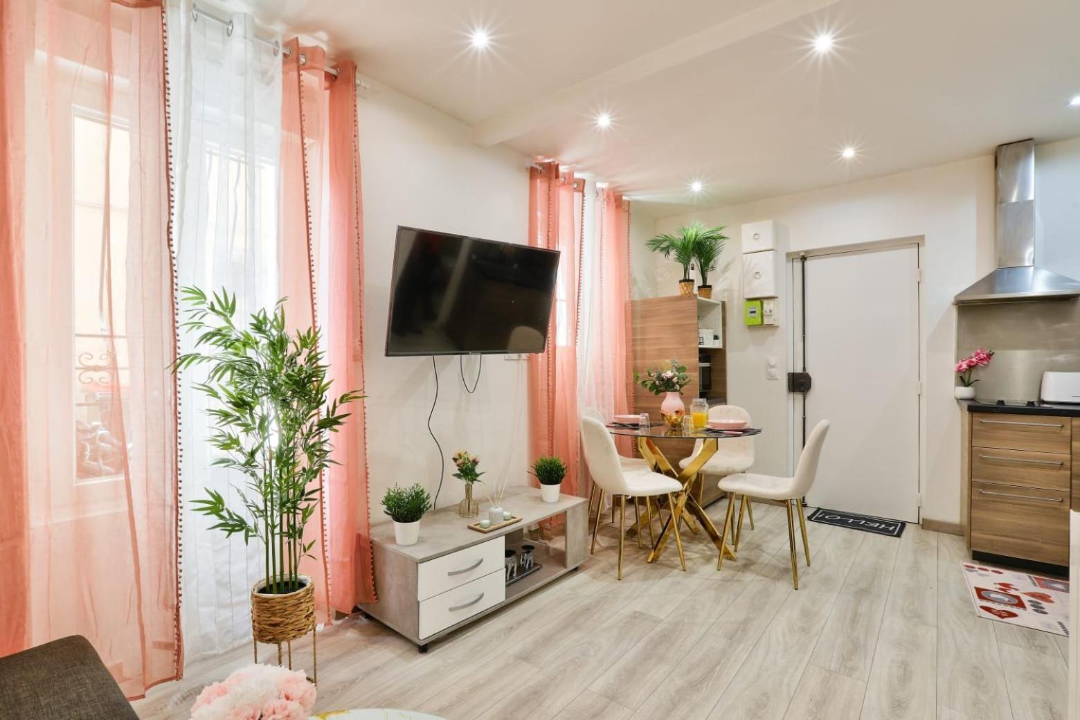 Le Nid Douillet Appartement Confortable A 5 Min Du Stade De France Et Proche De L'Aeroport Cdg サン＝ドニ エクステリア 写真