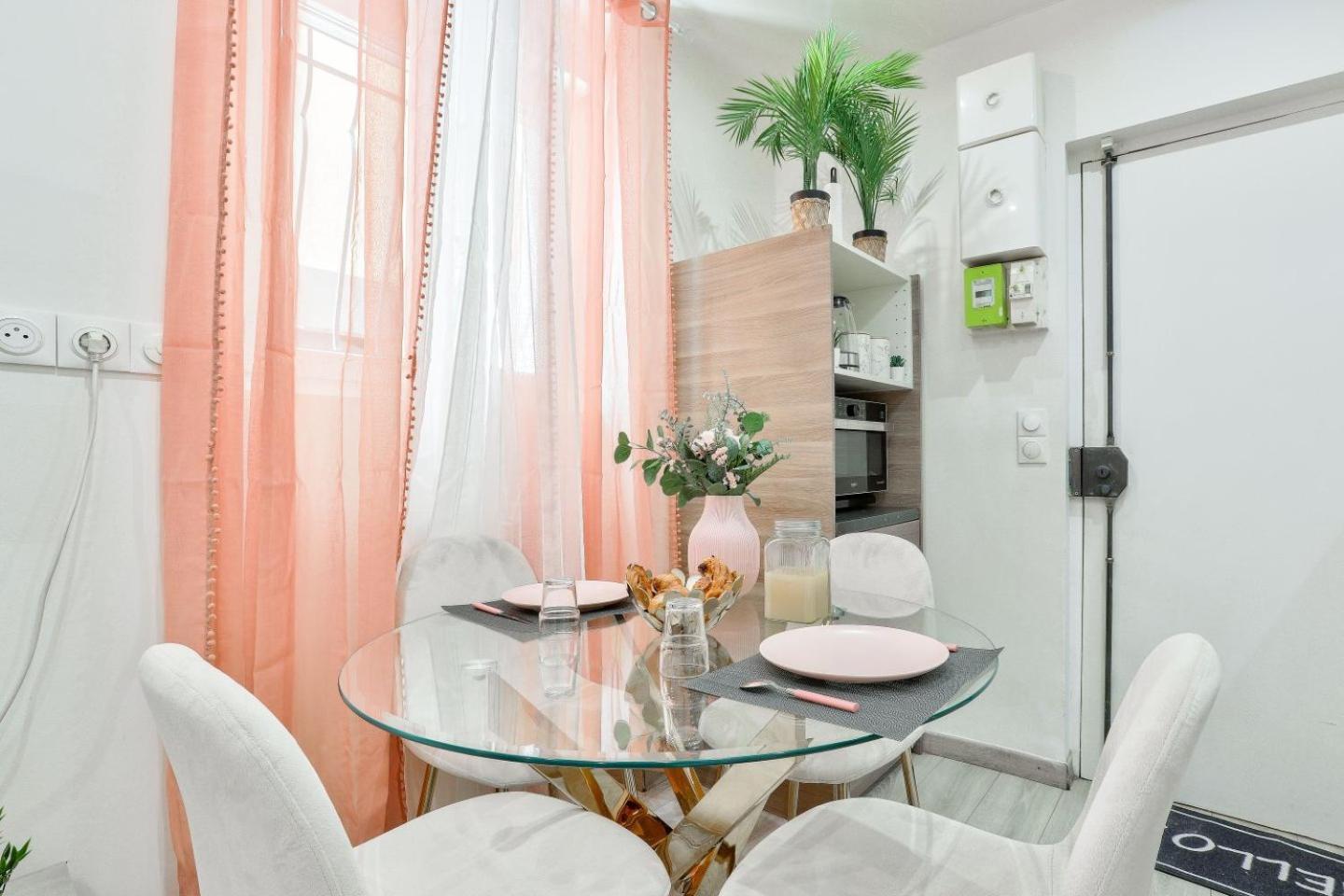 Le Nid Douillet Appartement Confortable A 5 Min Du Stade De France Et Proche De L'Aeroport Cdg サン＝ドニ エクステリア 写真